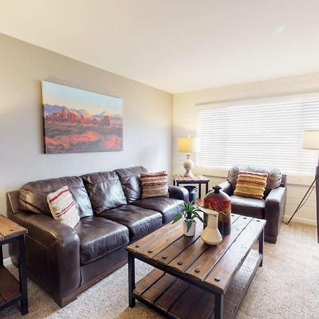 Downtown Cozy Home Base - Purple Sage 7 Moab Exterior photo